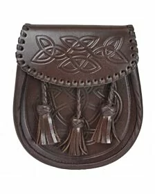 Scottish brown leather kilt sporran