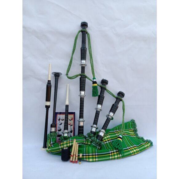Beautiful Irish National Bagpipe Set
